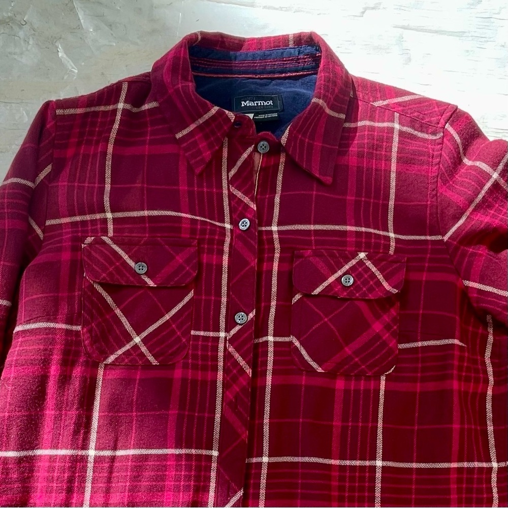 Marmot flannel NWOT, woman’s large.